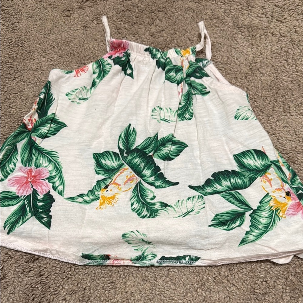 Floral Sleeveless Top with Green and Pink Accents 5/$25 💚💜